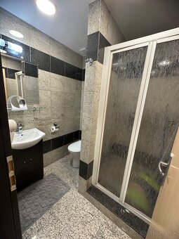 Na predaj komplet zariadený investičný 2 izbový byt - 55 m2 - 4