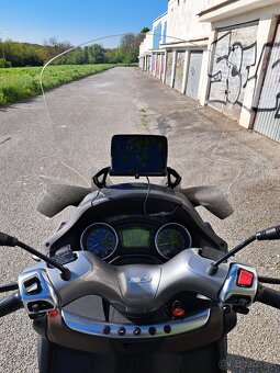 Piaggio MP3 500 - 4