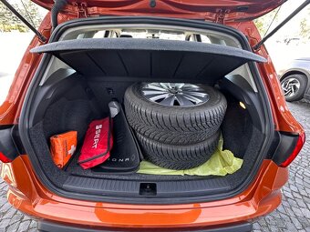 Seat Arona skoro ako nová - 4