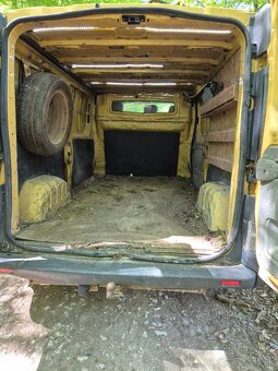 Opel vivaro 1.9 DI dodavka - 4