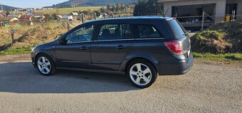 Opel astra h - 4
