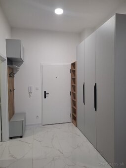 Na prenájom Apartmán Central point Humenné 67m2 - 4
