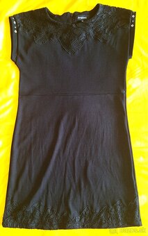 Šaty Desigual XS - 4