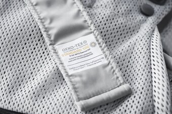 BABYBJORN ONE AIR Ergonomický nosič Pearly Pink 3D Mesh - 4