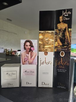 Dámske parfémy - 4