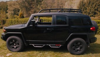 Toyota FJ Cruiser 4,0 l 191kW V6 AT6 - 4