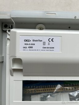 Predám novú 2-radovú rozvodnicu OEZ RZA-Z-2S28 IP30 - 4
