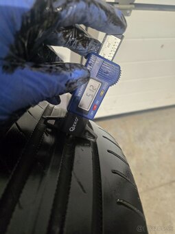 Letné Pneu 215/55 R17 4ks - 4