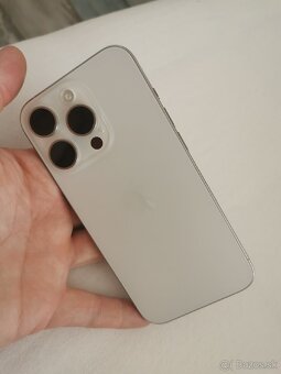 IPhone 15pro 128 GB biely - 4