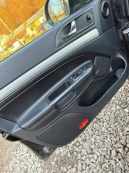 Rozpredam Škoda Octavia 2 rs 2.0 tfsi dsg facelift kombi - 4