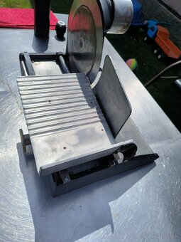 Krájač na mäso - 4