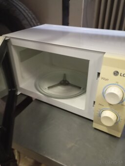mikrovlnka - 4