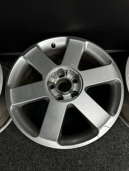 Alu Audi 5x112 17” 8E0601025J - 4
