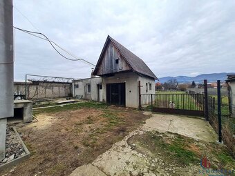 5.izb RD Čereňany pozemok 1028m - 4