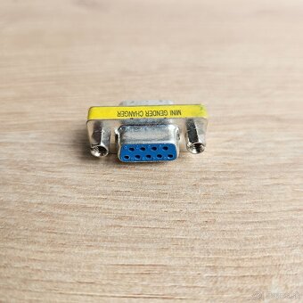 LACNO: Redukcia RS-232 samica - 4