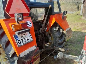 Traktor Zetor 7011 - 4