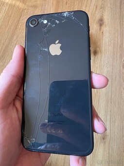iPhone 8 256GB black - 4