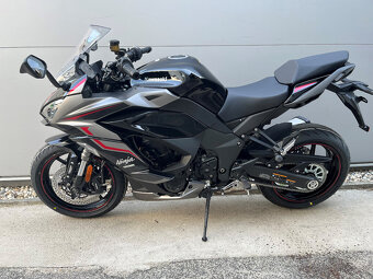 Kawasaki Ninja 1000SX - 4