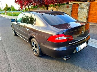 ŠKODA SUPERB 2 LIMUSINE 2,0 TDI 103KW. - 4