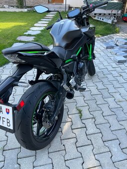Kawasaki Z650 - 4