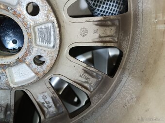 Predám zimné pneumatík Dunlop 205-55-R16 - 4