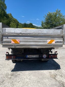 Avia A75 trojstranný sklápač - 4