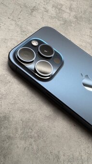 iPhone 15 pro 256GB modrý - 4