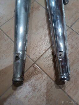 ČZ 250 350 výfuky - 4