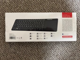 Predam bezdrôtovú podsvietená klávesnicu s touchpadom - 4