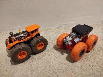 Autá na zotrvačník - 4