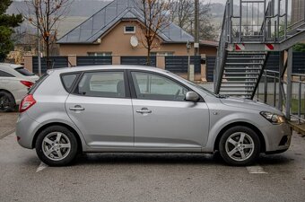 Kia Ceed 1.4 - 1. majiteľ - 4