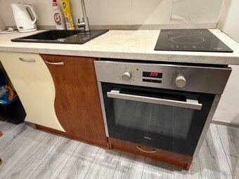 Kuchynská linka - 4