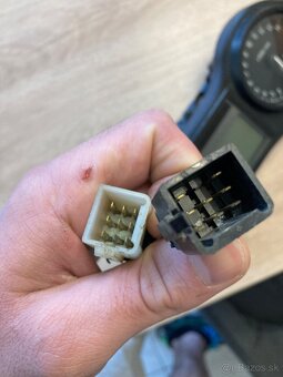 Budíky Honda CBR600F4i - 4