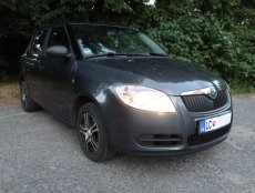 Škoda Fabia II benzín 2010 šedá tmavá metalíza - TOP PONUKA - 4