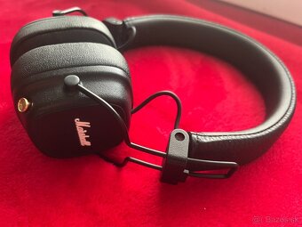 Marshall Major IV Bluetooth čierna - 4