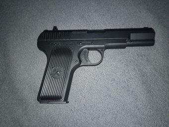 Pištoľ TT-33 Tokarev - replika, kov(nová) - 4
