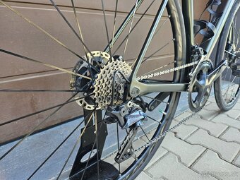 Canyon Endurace CF SL Disc 8.0 SL veľ. M s prislušenstvom - 4