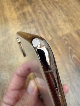 Predám veľmi zachovalý IPhone XS Max Gold - 4