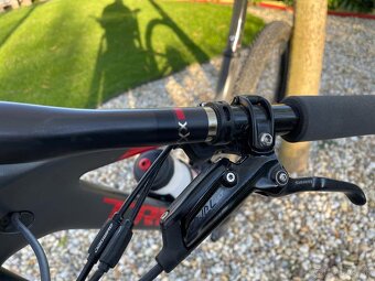 Trek Top Fuel 2021 L – XO1 AXS, full karbón - 4
