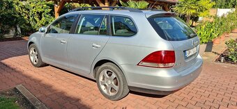 Predám Volkswagen golf 5 combi - 4