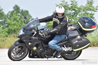 Suzuki GSX 1250 FA - 2010 - 4