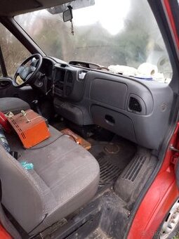 Predám Ford transit - 4