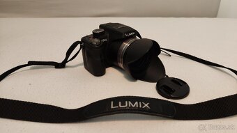 Panasonic Lumix FZ45 - 4