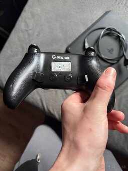 Playstation 4 500GB slim - 4