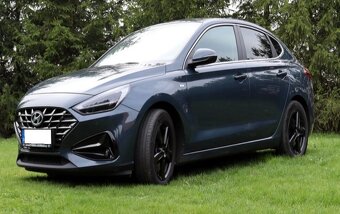Predám Hyundai i30 1.5 T-GDi - 4