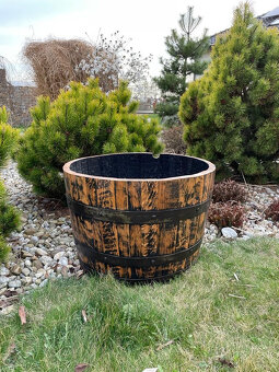 DUBOVÉ KVĚTINÁČE ZE SUDŮ - 4