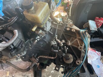 Predám motor Mazda 6 2.0 diesel 89kW (2007) - 4