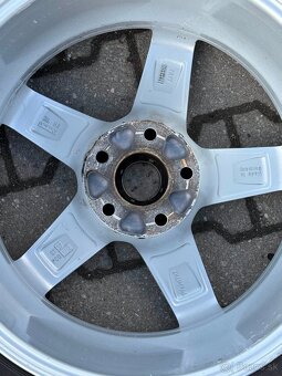 Audi R17 225/55 R17 - 4