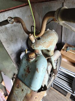 Jawa 550 - 4