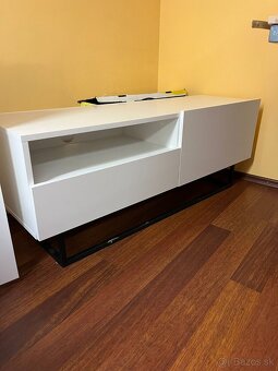 Skrinky pod TV - 4